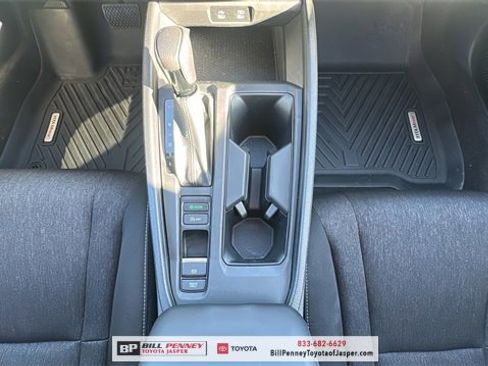 Used 2023 Honda Accord EX image 9