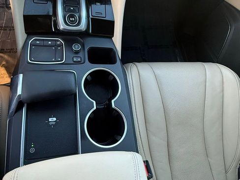 Used 2023 Acura MDX SH-AWD w/ Technology Package image 12