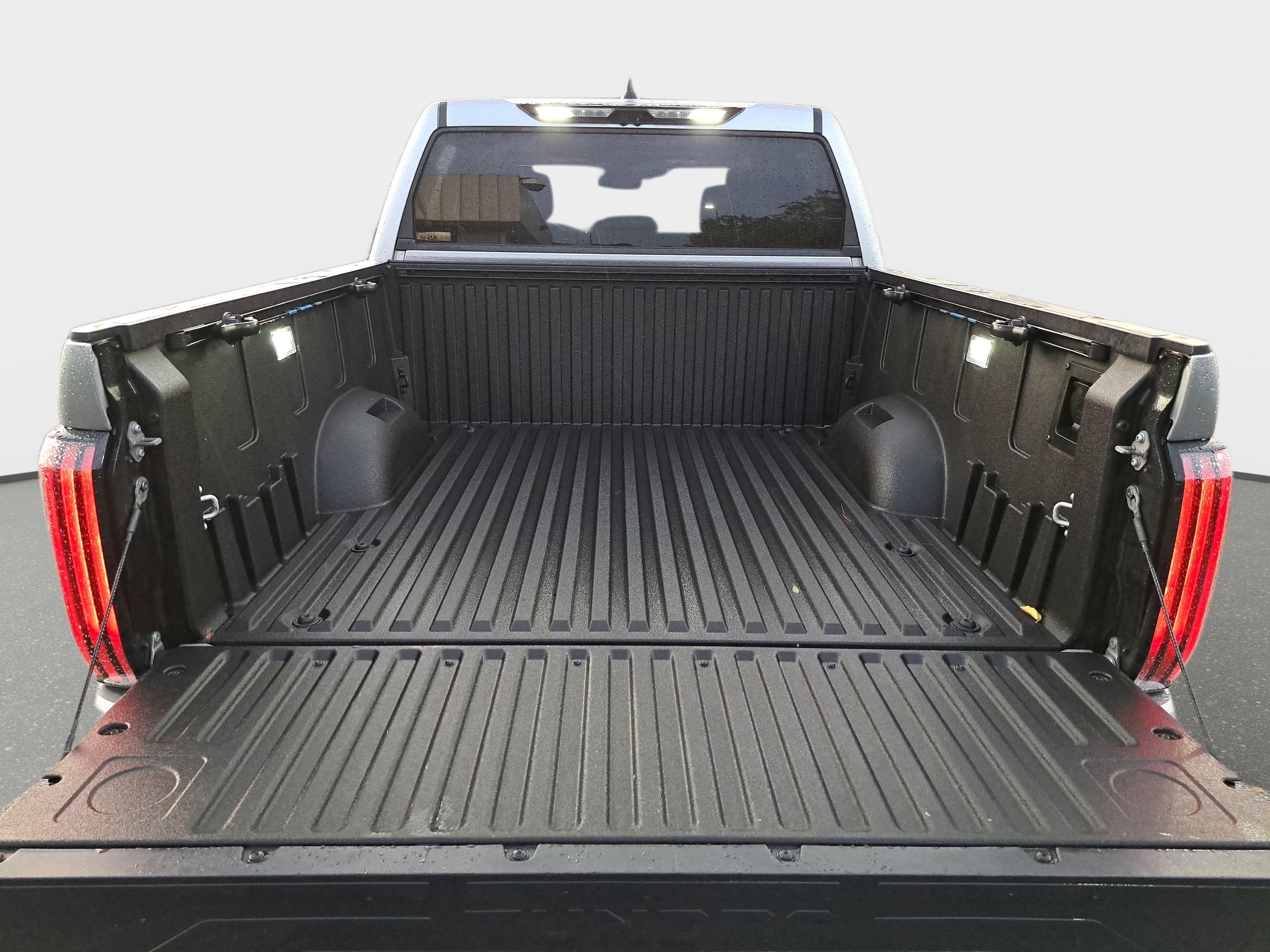 Used 2024 Toyota Tundra Limited w/ TRD Off-Road Package AWD/4WD image 12