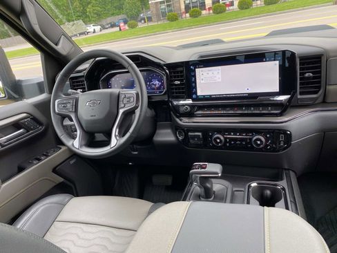 Used 2024 Chevrolet Silverado 1500 ZR2 w/ ZR2 Bison Edition image 16