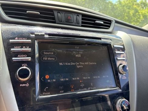 Certified 2021 Nissan Murano SL w/ SL Moonroof Package AWD/4WD image 16