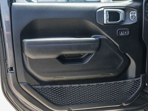 Used 2026 Jeep Wrangler Unlimited Sport AWD/4WD image 19