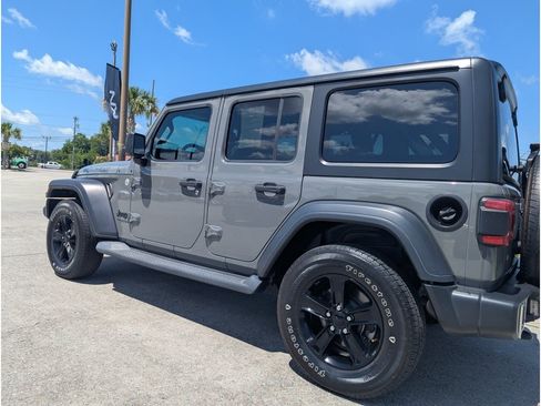 Used 2020 Jeep Wrangler Unlimited Sport AWD/4WD image 4