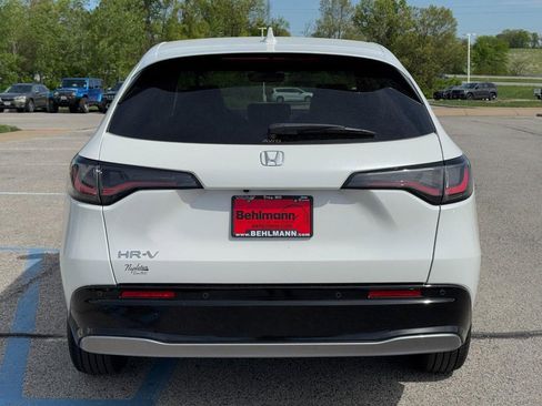 Used 2026 Honda HR-V EX-L image 5