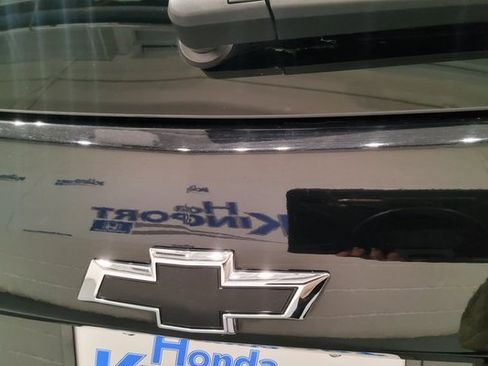 Used 2023 Chevrolet Equinox LT image 43