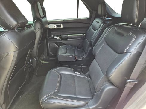 Used 2021 Ford Explorer ST w/ Equipment Group 401A AWD/4WD image 19