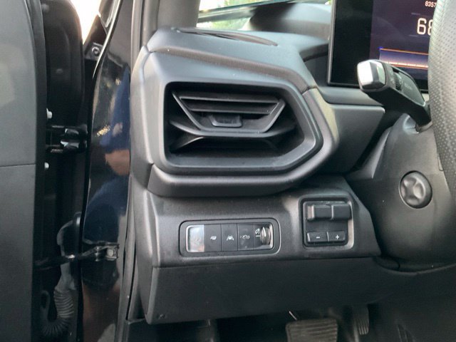 Used 2024 Chevrolet Silverado EV W/T AWD/4WD image 8