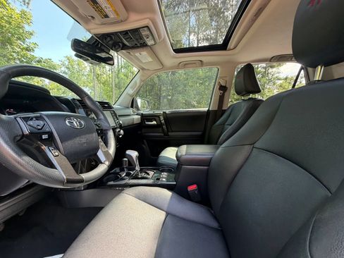 Used 2020 Toyota 4Runner TRD Off-Road Premium w/ Moonroof Package AWD/4WD image 14