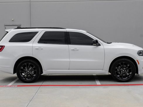 Used 2023 Dodge Durango R/T AWD/4WD image 8
