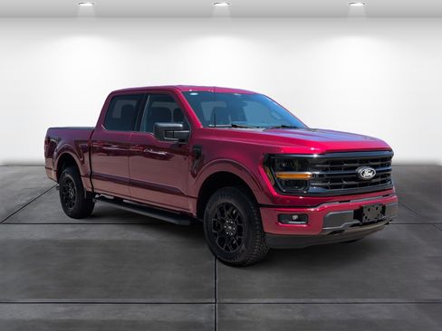 Used 2026 Ford F150 XLT w/ FX4 Off-Road Package AWD/4WD image 2