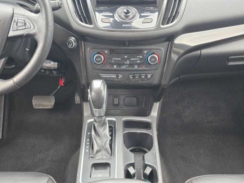 Used 2018 Ford Escape Titanium AWD/4WD image 13