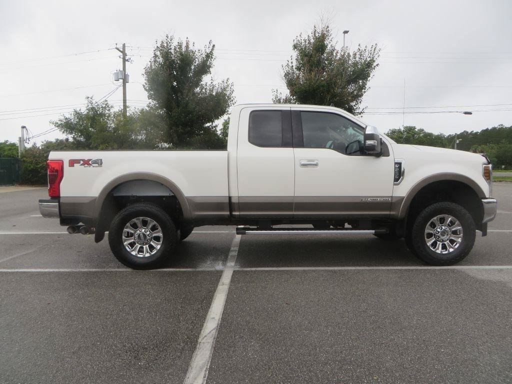 Used 2019 Ford F250 Lariat w/ Chrome Package AWD/4WD image 5