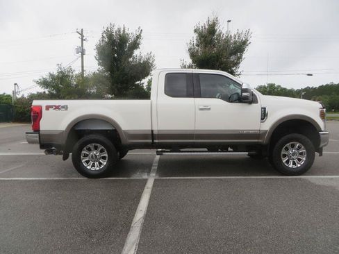 Used 2019 Ford F250 Lariat w/ Chrome Package AWD/4WD image 5