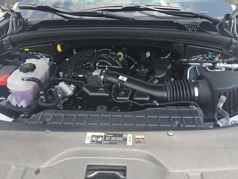 Used 2024 Jeep Grand Cherokee Overland AWD/4WD image 20