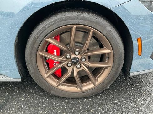 Used 2025 Ford Mustang GT Premium RWD image 9