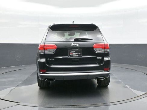 Used 2018 Jeep Grand Cherokee Summit AWD/4WD image 6