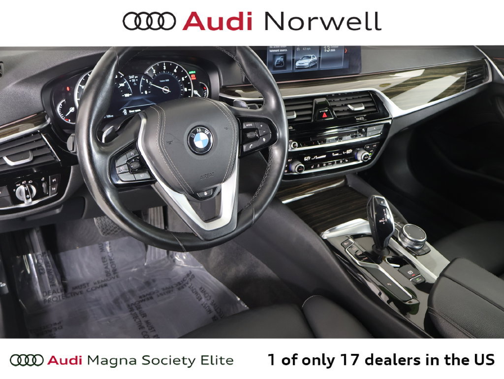Used 2018 BMW 530i xDrive AWD/4WD image 2
