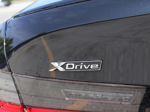 Used 2026 BMW 330i xDrive Sedan AWD/4WD image 9