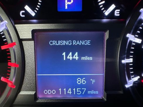 Used 2015 Toyota 4Runner SR5 AWD/4WD image 24