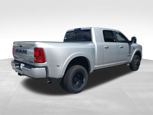 New 2026 RAM 3500 Limited AWD/4WD image 8