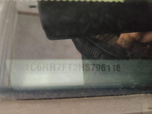 Used 2017 RAM 1500 Express image 33