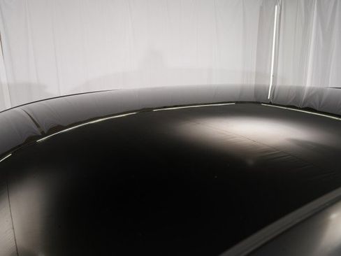 Used 2023 Porsche Cayenne Platinum Edition image 20