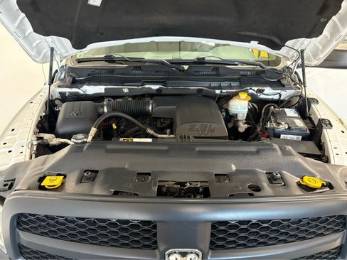 Used 2016 RAM 1500 ST w/ Popular Equipment Group AWD/4WD image 12