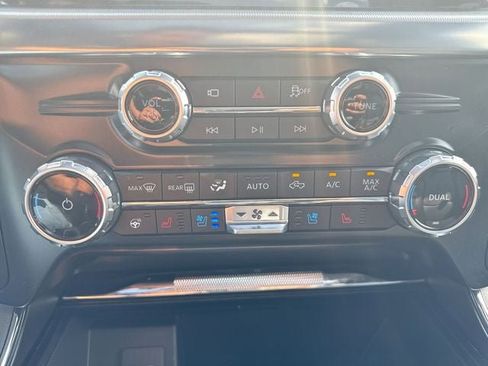 New 2025 Ford F150 Lariat w/ Equipment Group 501A Mid image 19