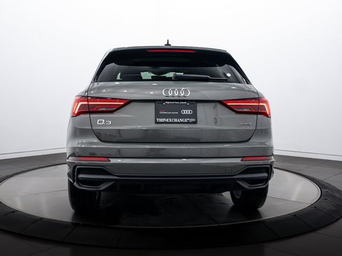 Certified 2023 Audi Q3 2.0T Premium Plus w/ Premium Plus Package image 17