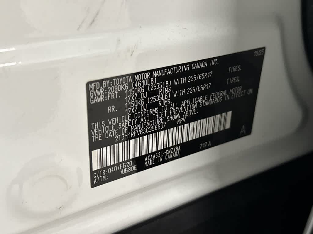 Used 2025 Toyota RAV4 LE FWD image 27
