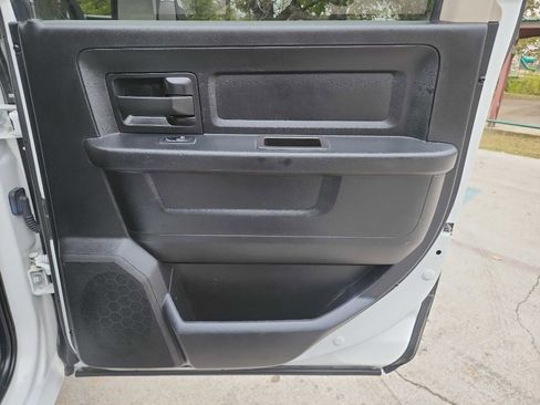 Used 2018 RAM 2500 Tradesman w/ Popular Equipment Group image 27