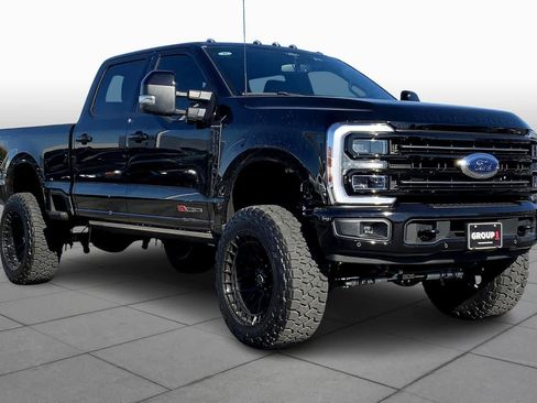 New 2026 Ford F250 Platinum image 2