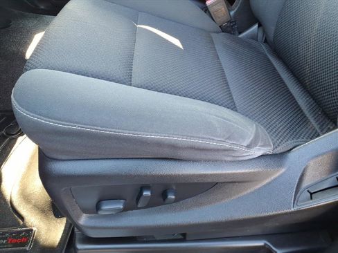 Used 2018 Chevrolet Silverado 1500 LT w/ All Star Edition image 16