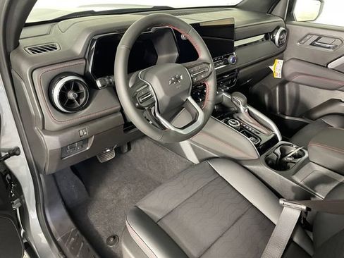 New 2026 Chevrolet Colorado Z71 w/ Technology Package AWD/4WD image 3