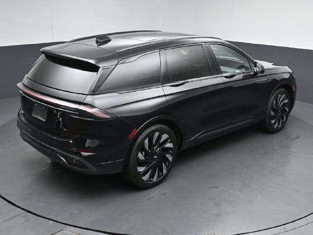 Certified 2026 Lincoln Nautilus Reserve w/ Jet Appearance Package AWD/4WD image 51