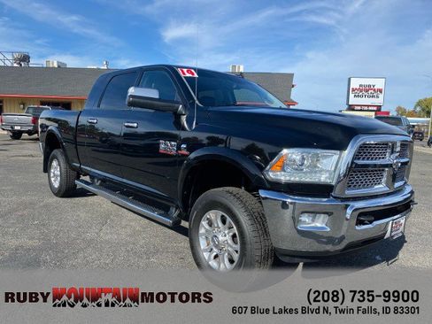Used 2014 RAM 2500 Laramie AWD/4WD image 1