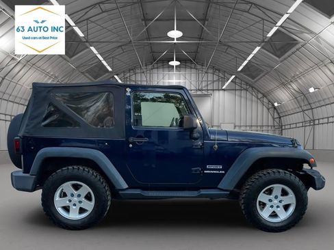Used 2013 Jeep Wrangler Sport w/ Connectivity Group image 6