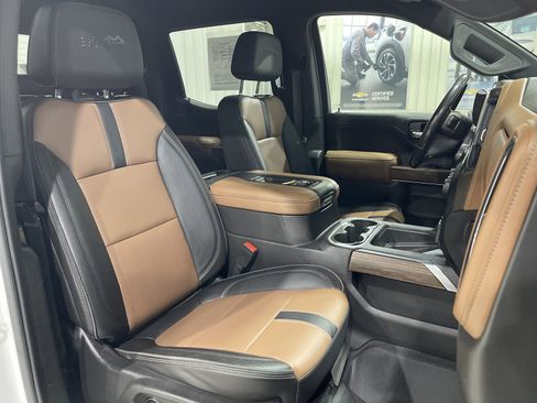 Used 2021 Chevrolet Silverado 1500 High Country w/ Safety Package II image 21