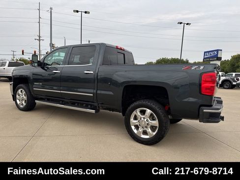 Used 2019 Chevrolet Silverado 2500 LTZ w/ Duramax Plus Package image 14