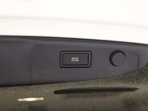 Used 2014 Bentley Flying Spur W12 AWD/4WD image 71