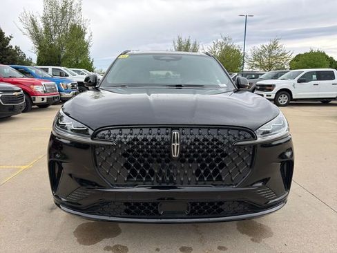 New 2026 Lincoln Aviator Reserve AWD/4WD image 10