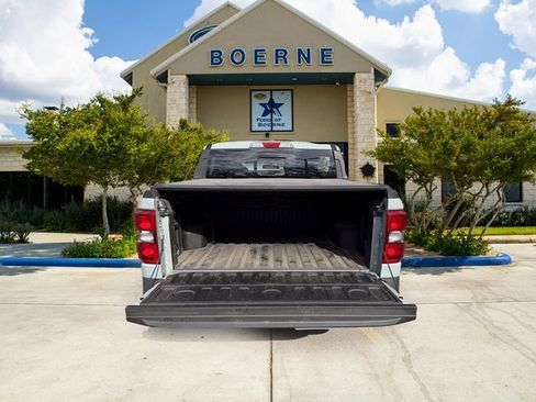 Used 2024 Ford Maverick Lariat w/ Black Appearance Package image 4