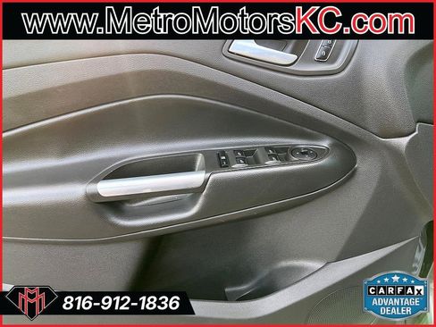 Used 2014 Ford Escape SE image 17