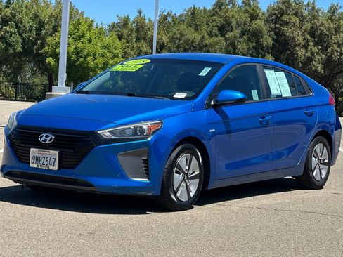 Used 2018 Hyundai Ioniq Blue FWD image 8