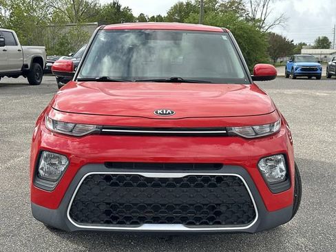 Used 2021 Kia Soul LX FWD image 2