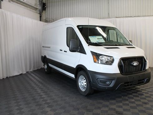 New 2026 Ford Transit 250 148 Medium Roof Extended AWD w/ Load Area Protection Package image 31