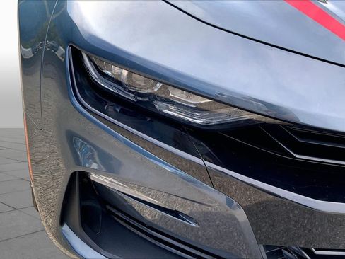 Used 2019 Chevrolet Camaro SS RWD image 27