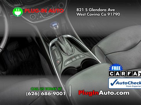 Used 2018 Chevrolet Volt Premier w/ Driver Confidence Package image 16
