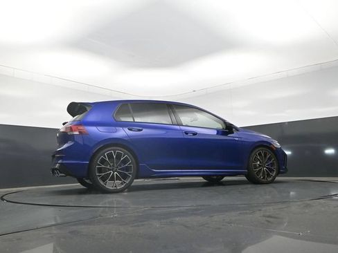 Used 2026 Volkswagen Golf AWD/4WD image 29