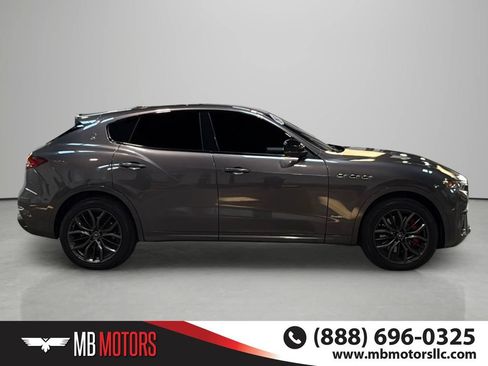 Used 2020 Maserati Levante S GranSport AWD/4WD image 5